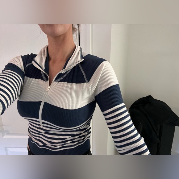 Free People Movement Striped Half Zip in M - Picture 2 of 4